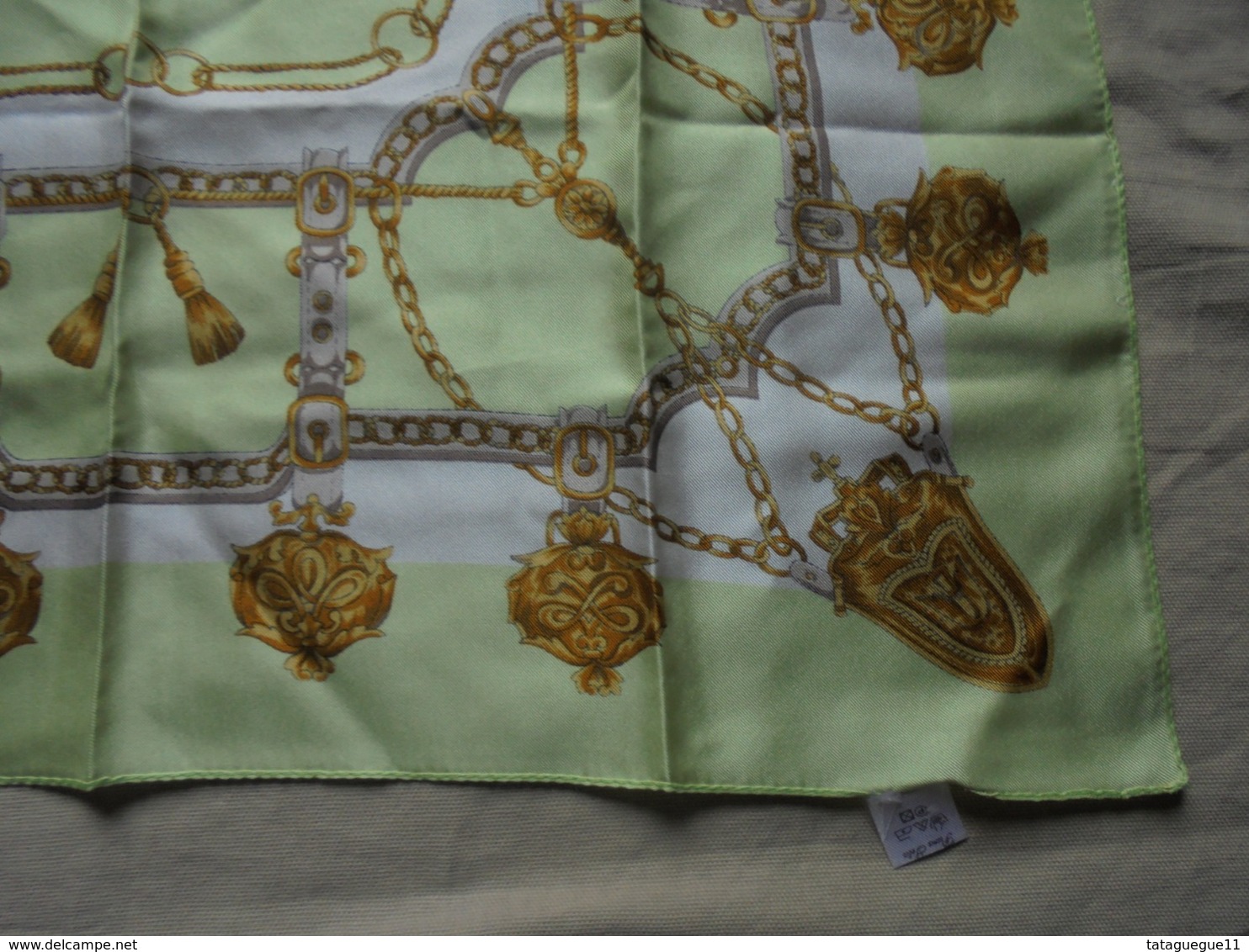 Ancien - Petit Foulard Carré Pour Dame Pure Soie Années 60 - Foulards