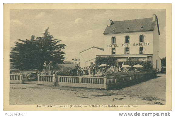 29 LA FORET FOUESNANT / L'Hôtel Des Sables, Vue De La Dune / - La Forêt-Fouesnant