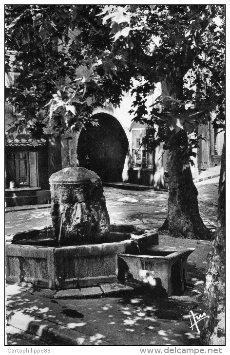 VAR 83 OLLIOULES VIEILLE FONTAINE CPSM - Ollioules