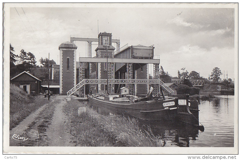 Bâteaux - Péniche Démophanes Ascenseur De Fontinettes Arques 1951 - Houseboats