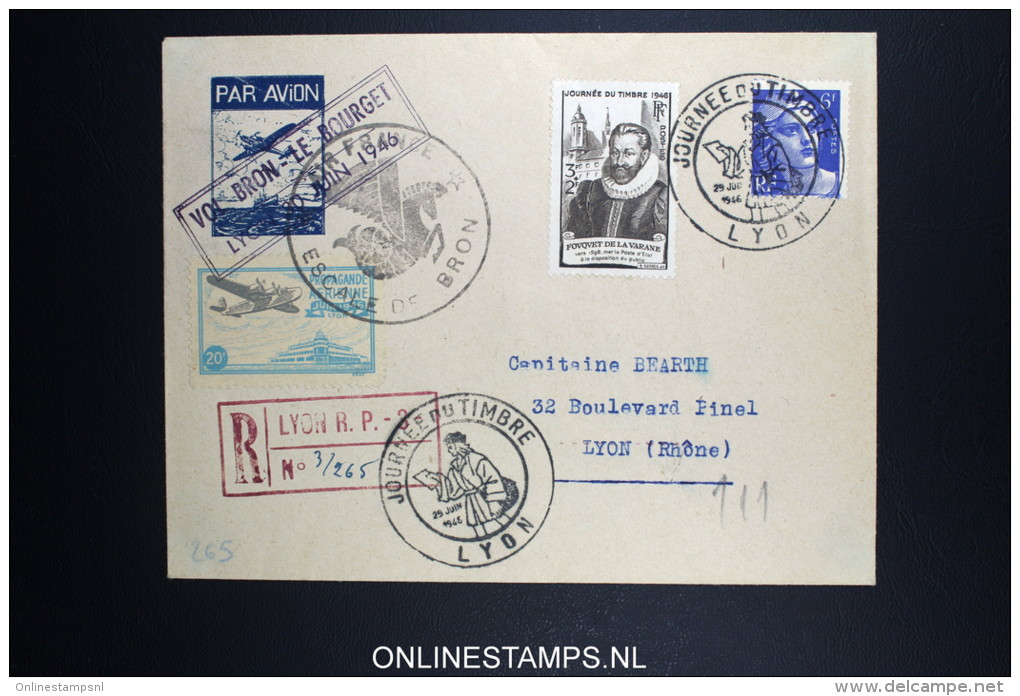 France: Journee Du Timbres 1945 Lyon Vol Bron - Le Bourget, R-lettre + Vignet - 1927-1959 Covers & Documents