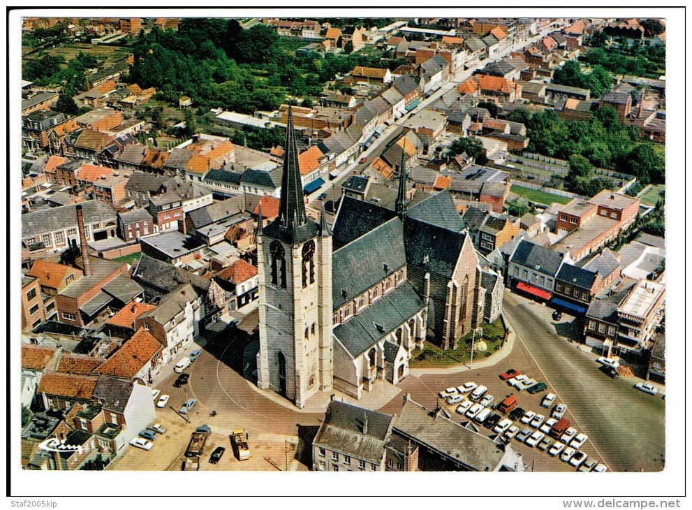 Geel - Luchtopname - St.Amandskerk - Geel