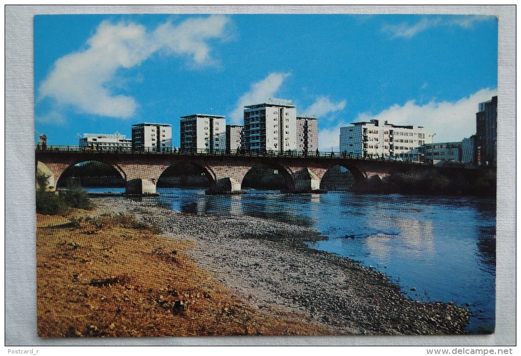 Macedonia Skopje  Bridge Over The River   A 41 - Macédoine Du Nord
