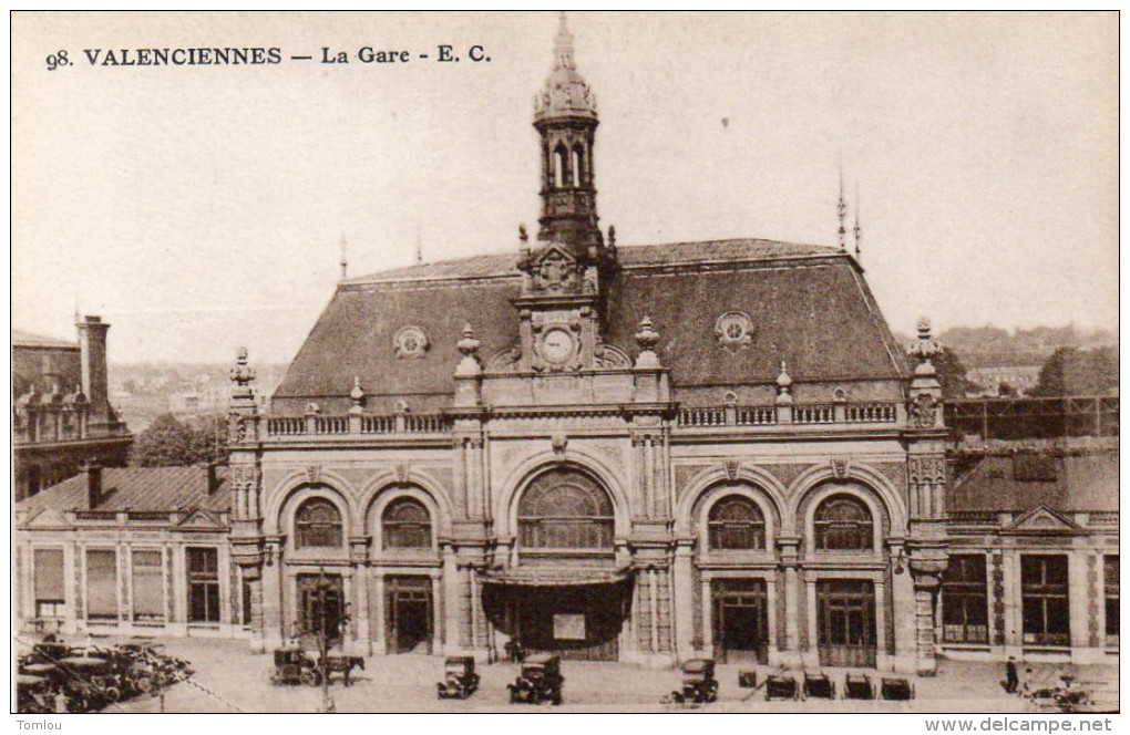VALENCIENNES  La Gare - Valenciennes