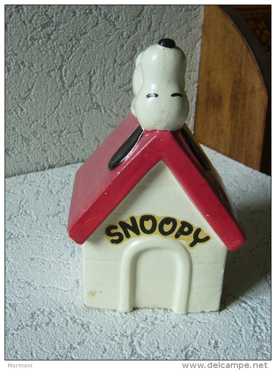 Schultz - Snoopy - Peanuts - Tirelire En Superbe état - Figurines En Plastique