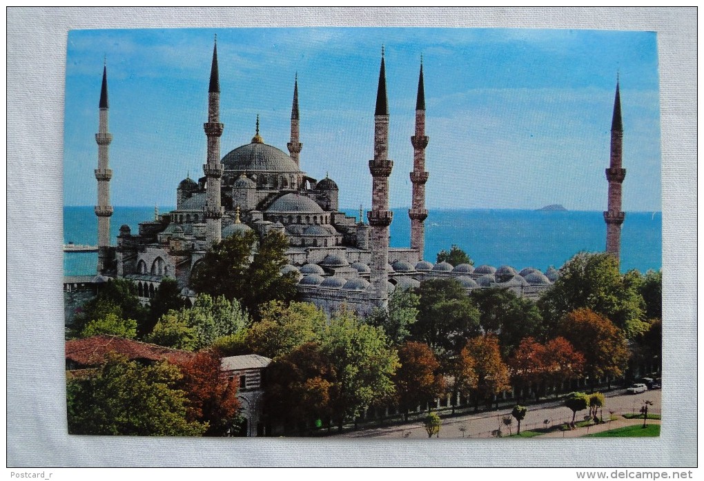 Turkey Istanbul  Blue Mosque    A 37 - Turquie