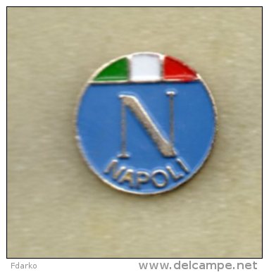 Pq1 Napoli Calcio Distintivi FootBall Soccer Pins Napoli Italy Campania - Calcio