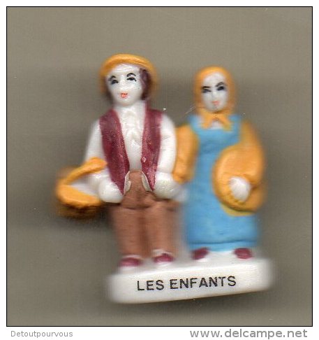 Fève PETIT SUJET DE CRECHE MAT - La Pastorale - LES ENFANTS - Santons