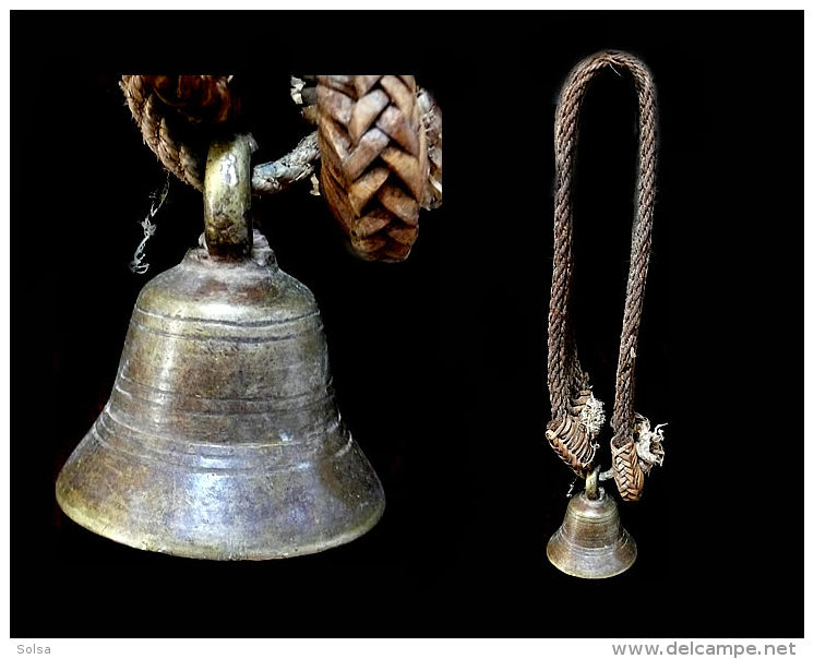 - Ancienne Cloche à Buffle / Old Burmese Cow Bell - Bells