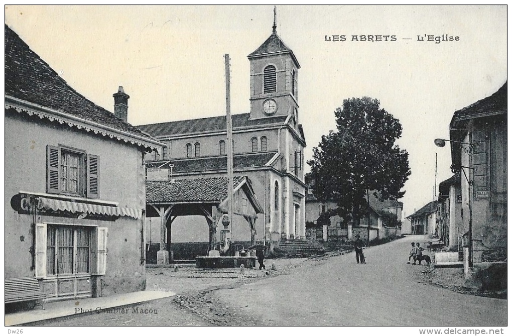 Les Abrets (Isère) - L'Eglise - La Fontaine - Edition Combier - Les Abrets
