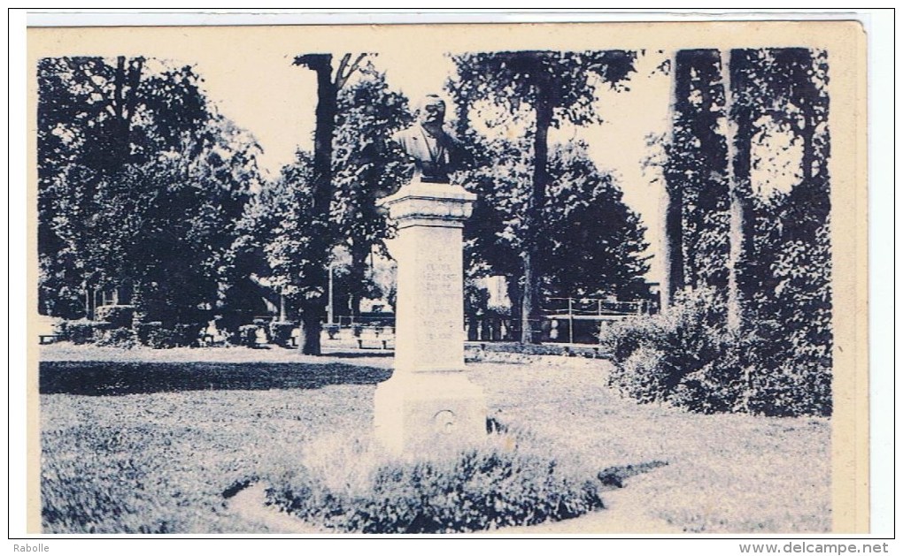 02 Bohain Monument Aux Morts - Autres & Non Classés