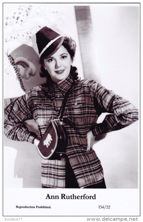 ANN RUTHERFORD - Film Star Pin Up - Publisher Swiftsure Postcards 2000 - Artiesten