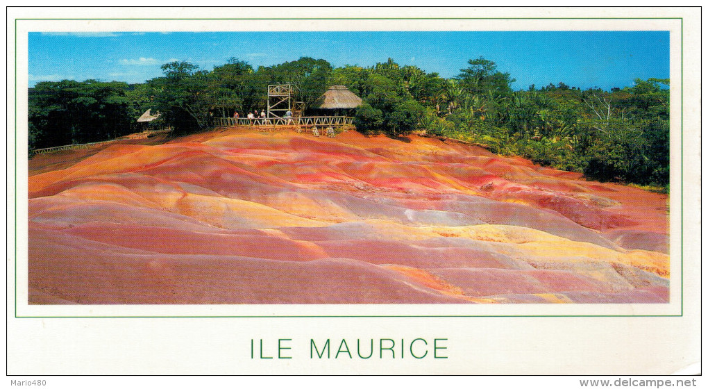 ILE  MAURICE   "LES TERRES DE COULEURS DE CHAMAREL"     (VIAGGIATA) - Mauritius