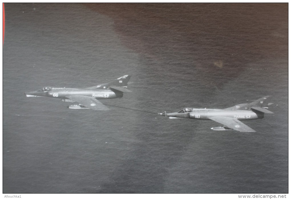 21-12-1979-ARCHIVE MILITAIRE REPORTAGE PHOTOGRAPHIQUE PHOTO PORTE-AVION"FOCH"MER-MANOEUVRE-APPONTAGE>AVION CHASSE MARINE - Luchtvaart