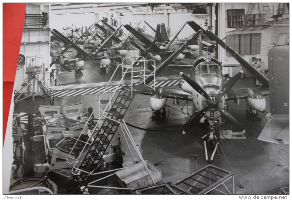 21-12-1979-ARCHIVE MILITAIRE REPORTAGE PHOTOGRAPHIQUE PHOTO PORTE-AVION"FOCH"MER-MANOEUVRE-APPONTAGE>AVION CHASSE MARINE - Bateaux