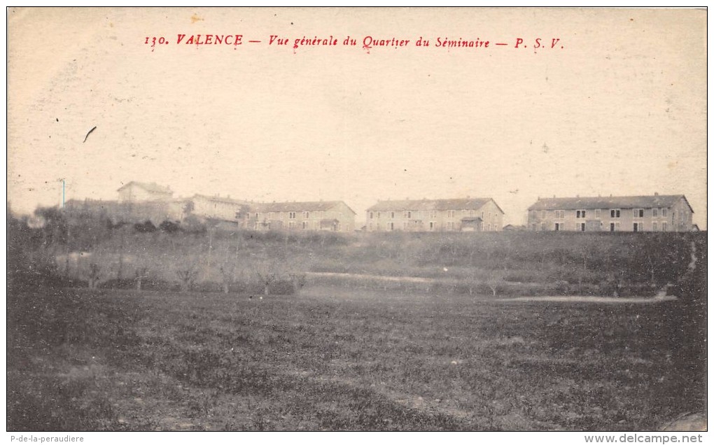 CPA 26 VALENCE VUE GENERALE DU QUARTIER DU SEMINAIRE - Valence