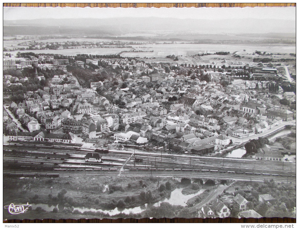 57 - SARREBOURG - Vue Générale Aérienne. (La Gare) CPSM - Sarrebourg