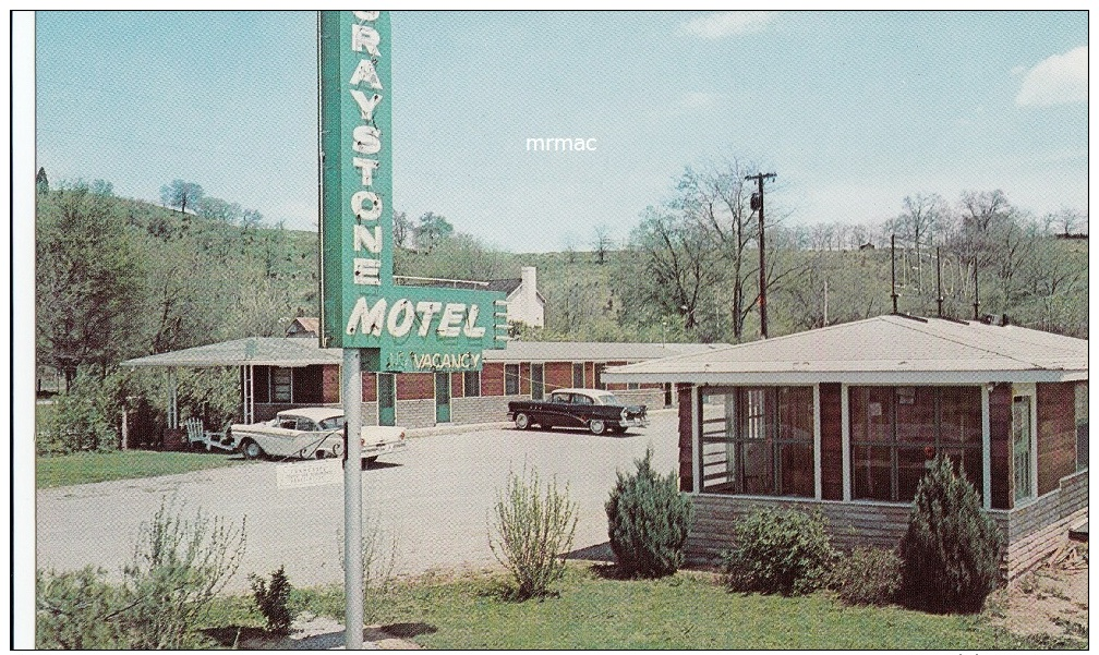 Chrome Postcard, Graystone Motel On U.S. Hwy. 31W., Goodlettsville, Tennessee  (ref.# 5040a) - Other & Unclassified