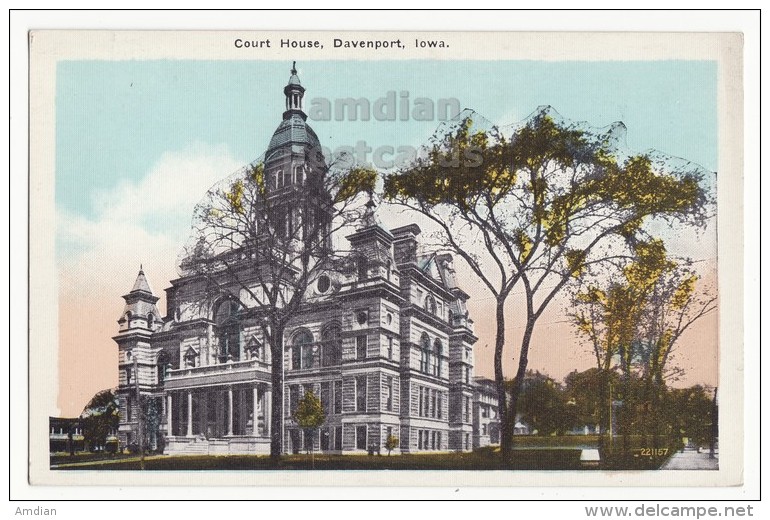 DAVENPORT IOWA IA COURT HOUSE BUILDING ~ ARCHITECTURE~ C1920s-30s Vintage Postcard [5968] - Davenport