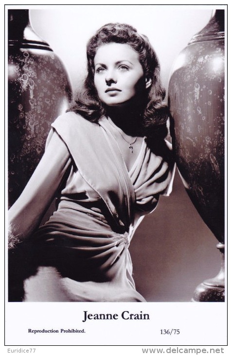 JEANNE CRAIN - Film Star Pin Up - Publisher Swiftsure Postcards 2000 - Entertainers