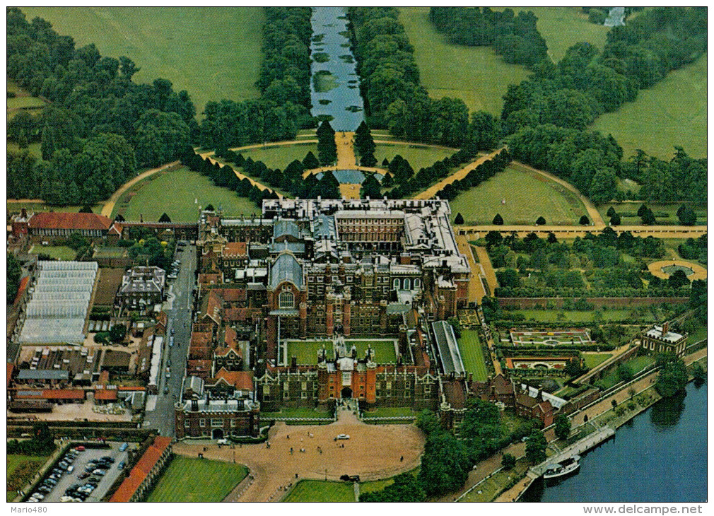 MIDDLESEX   HAMPTON COURT PALACE     AIR VIEW  FROM  NORTH-WEST   (NUOVA) - Middlesex