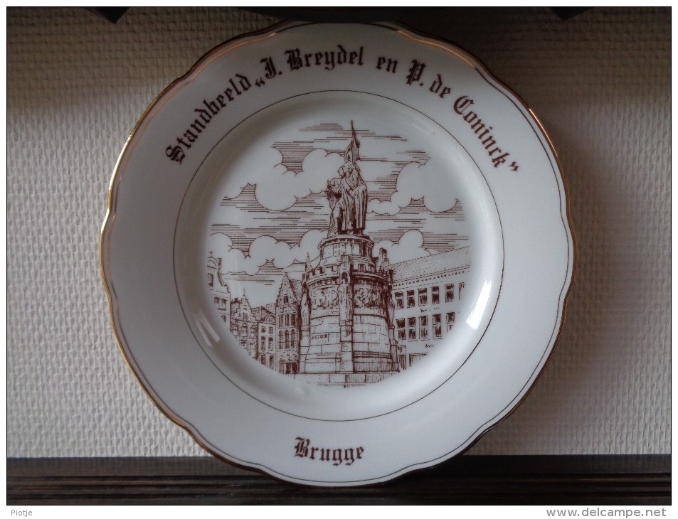 6 Unieke Borden Magvam Porselein Van BRUGGE Te IEPER (assiette) - Otros & Sin Clasificación