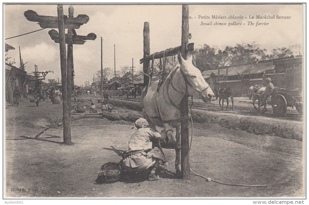 26051g CHINA - Small Chinese Pedlars - The Farrier - China