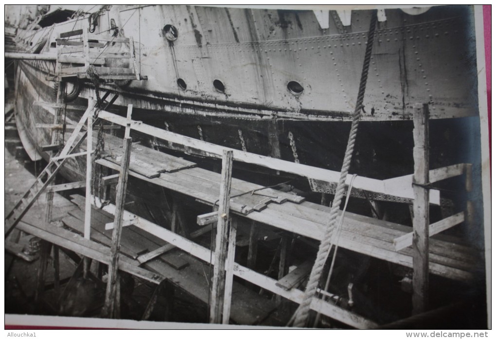 ORIGINAL PHOTOGRAPHY RFA SHIPYARD ON THE BOAT" KING-SALVOR"FEB 17TH,1944 Royal Fleet Auxiliary IN FULL WAR-&gt;WW2 - Boats