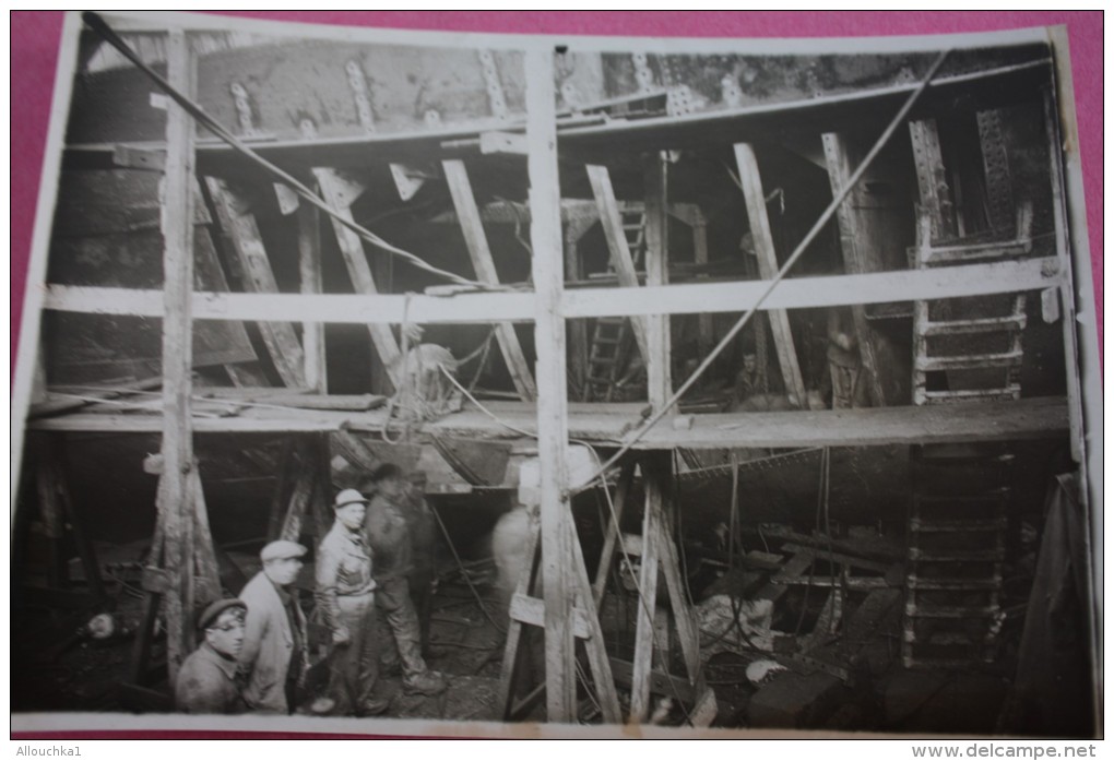 ORIGINAL PHOTOGRAPHY RFA SHIPYARD ON THE BOAT" KING-SALVOR"FEB 17TH,1944 Royal Fleet Auxiliary IN FULL WAR-&gt;WW2 RRR - Boats