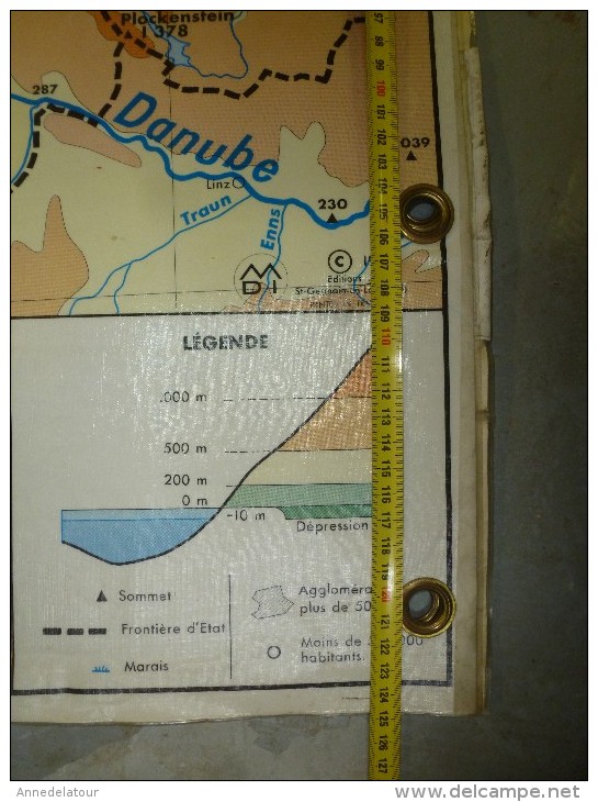 ALLEMAGNE     Carte Géographique  Physique, Politique Et Industrielle , Recto-verso Plastifiée Dimension 124 Cm X 90 Cm - Cartes Géographiques