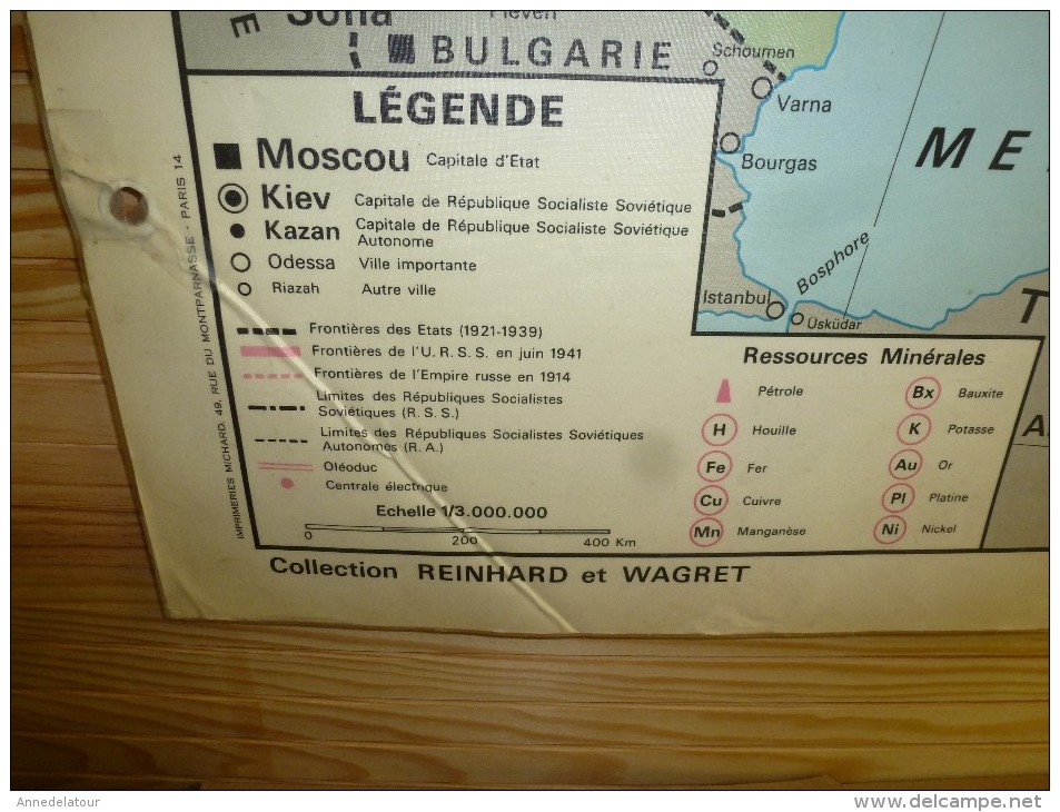 Carte Géographique (120cm x 100cm) Les Démocraties Populaires d'EUROPE et L'URSS de 1921-1941