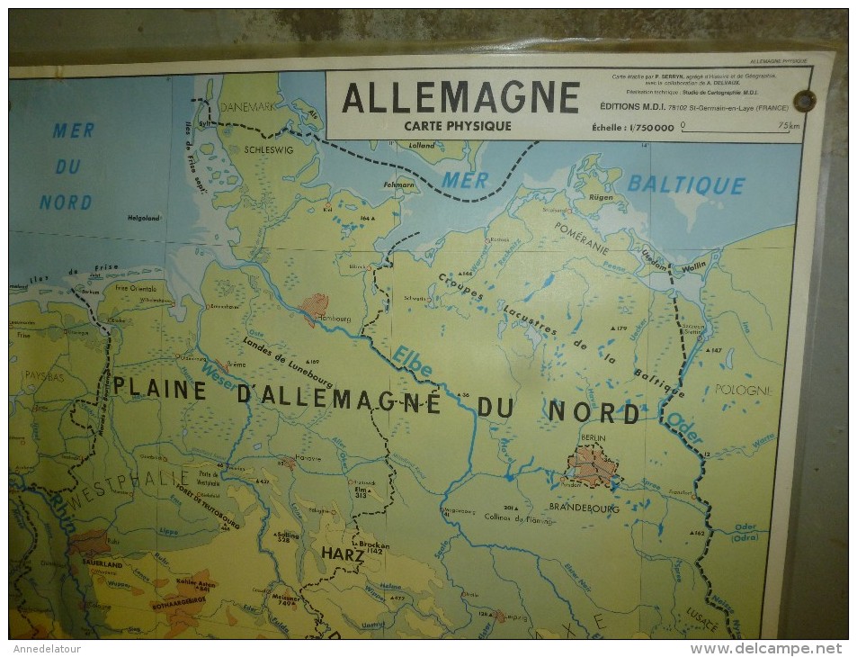 Carte Géographique (124cm X 90cm) Plastifiée 2 Faces  ALLEMAGNE Et  RFA - Cartes Géographiques