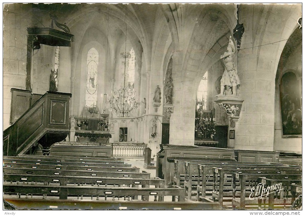 Photo Cpsm Cpm 51 MARCILLY-SUR-SEINE. Eglise 1955. Timbre Absent - Autres & Non Classés