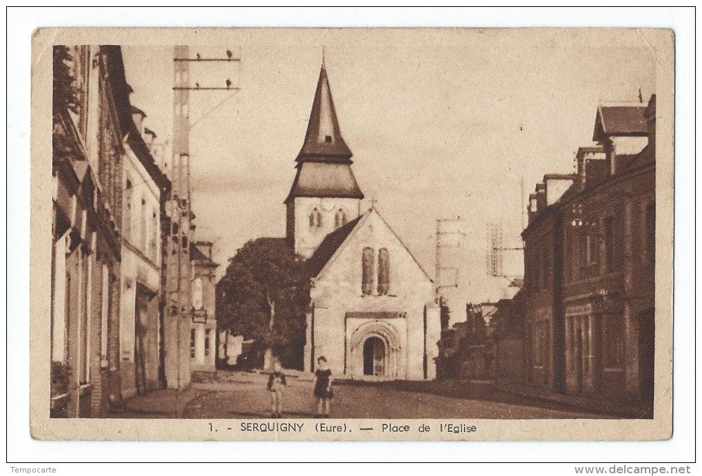 Serquigny - Place De L'Eglise - Serquigny
