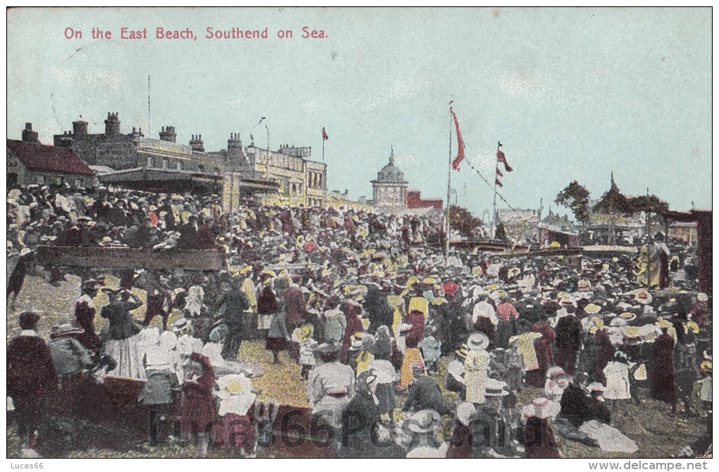 Southend-on-sea On The East Beach - Southend, Westcliff & Leigh