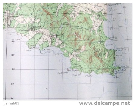 CARTE AU 1/50000eme DE HYERES PORQUEROLLES PUBLIE PAR US ARMY 1944 (COG) - Cartes Topographiques