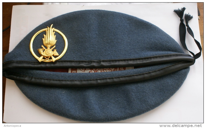 ITALY - BASCO USATO DELLA GUARDIA DI FINANZA - Headpieces, Headdresses