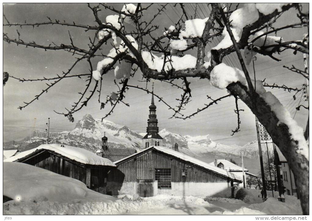 91710 - Combloux (71) Et Les Aiguilles De Warens - Combloux