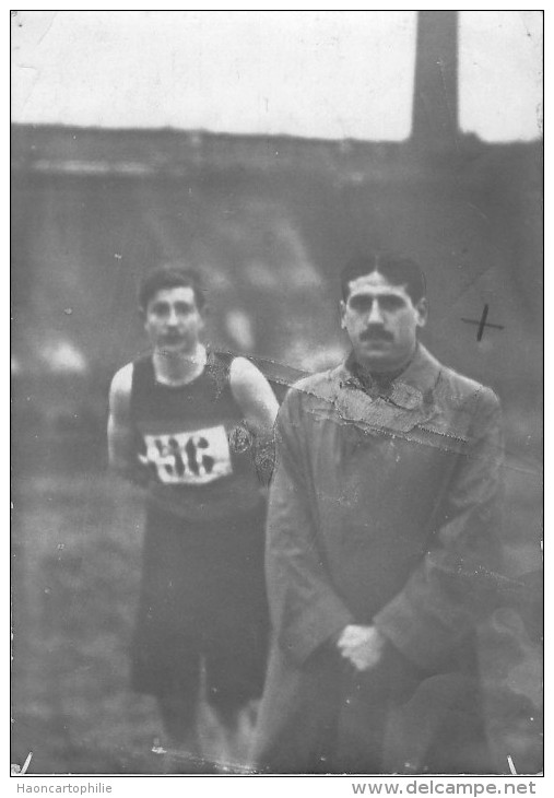 Athlétisme : Lyon - Jean Bouin Le Prodigieux Coureur à Pied - Athlétisme