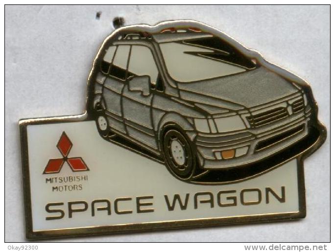 Pin´s Mitsubishi Space Wagon - Mitsubishi