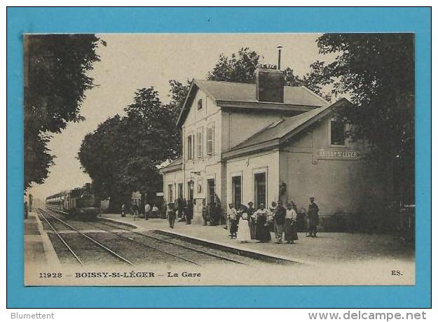 CPA 11928 - Chemin De Fer Cheminots Arrivée Du Train En Gare De BOISSY SAINT LEGER 94 - Boissy Saint Leger