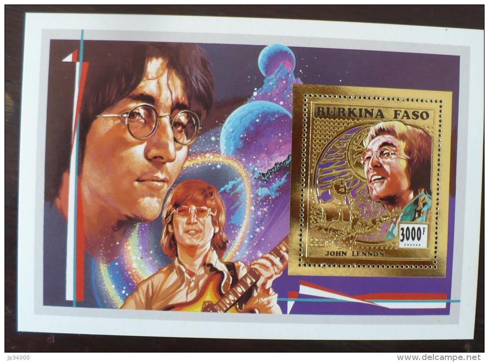 BURKINA FASO  John LENNON, BEATLES, 1 BLOC OR . Neuf Sans Charniere. MNH (2) - Sänger