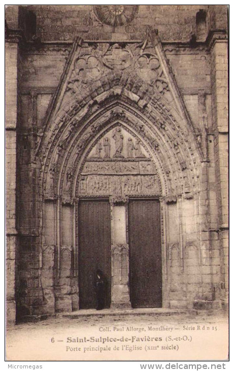 SASAINT-SULPICE-de-FAVIERES - Porte Principale De L'Eglise - Saint Sulpice De Favieres