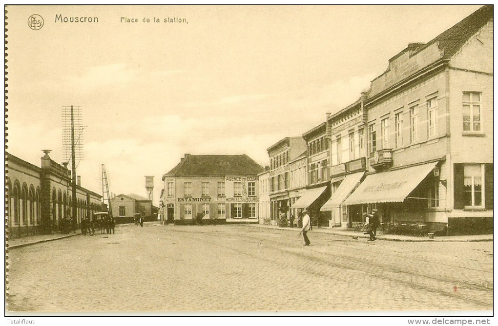 MOUSCRON Hainaut Moeskroen Place De La Station Animee Estaminet Agence De Douane TOP-Erhaltung Ungelaufen - Mouscron - Moeskroen