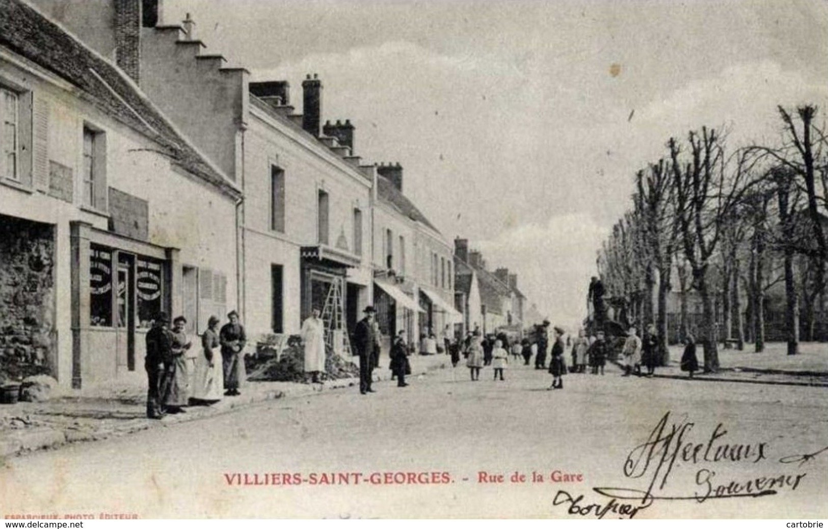 Dépt 77 - VILLIERS-SAINT-GEORGES - Rue De La Gare - Très Animée - Villiers Saint Georges