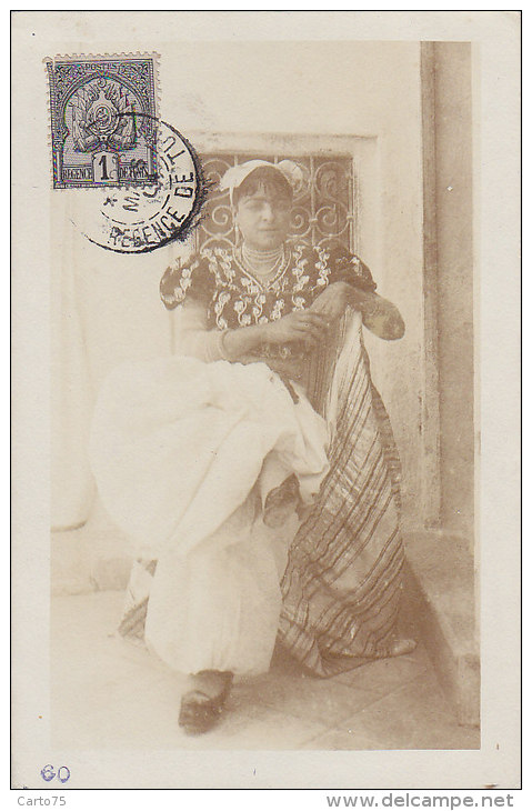 Tunisie -  Femme Mauresque Costume - Carte-Photo Précurseur Régence Tunis - Tunisia