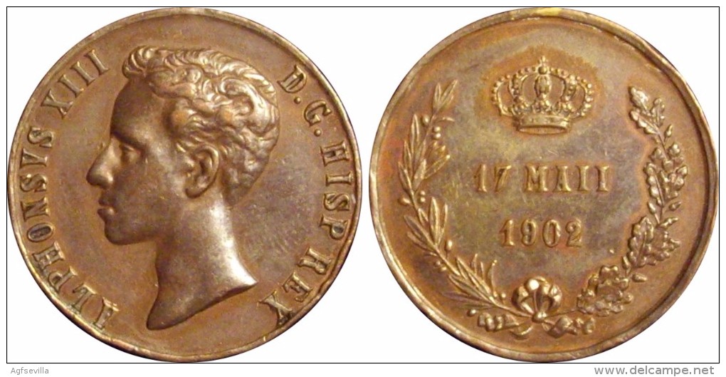 ESPAÑA. MEDALLA ALFONSO XIII. MAYORÍA EDAD. 1.902. 31 Mm. ESPAGNE. SPAIN MEDAL - Royal/Of Nobility