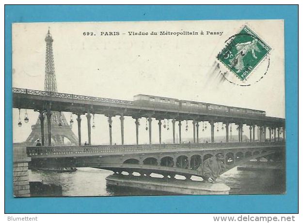 CPA 692 - Viaduc Ru Métropolitain à Passy PARIS - Metro, Stations