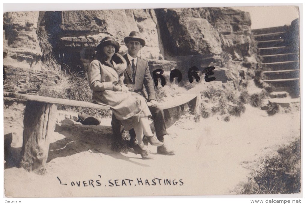 CARTE PHOTO,ROYAUME UNI,UNITED KINGDOM,angleterre,englan D,SUSSEX,carte Old,HASTINGS,LOVER'S SEAT,banc En Bois,escalier - Hastings