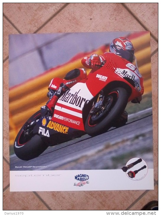 Auto E Moto - Da Calen. Magneti Marelli -cm.55x50- Renault F1-R23 - DUCATI MotoGP-Desmosedici. - Autres & Non Classés